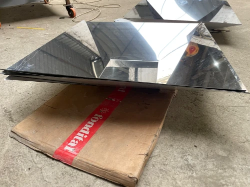 Prestations Découpage Laser Fibre Acier & Inox
