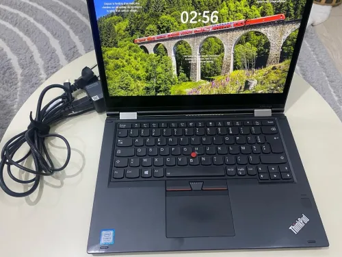 DELL Lenovo Yoga X380 i5 8 eme 256ssd 8gb ram