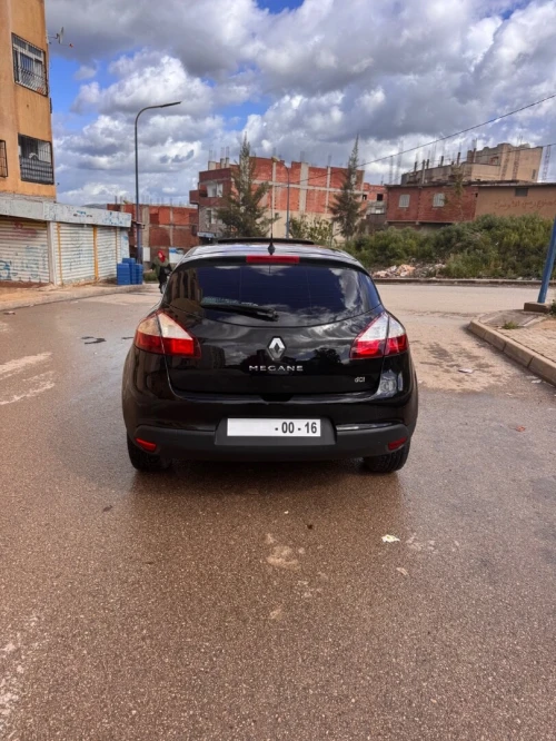 Renault Megane 3 2015 New Play