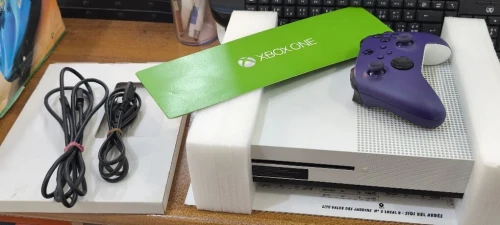 xbox one s 500GB