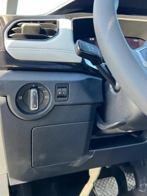 Volkswagen Tharu 2026 Xr MPI