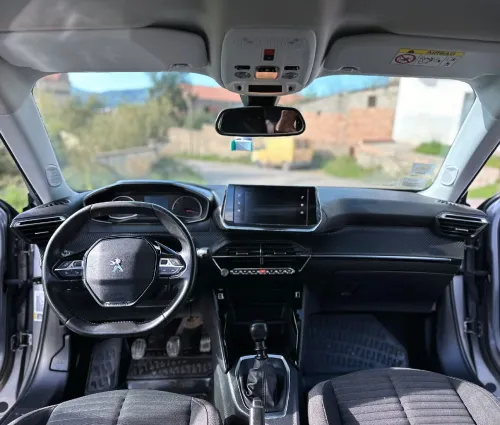 Peugeot 2008 2022 Active
