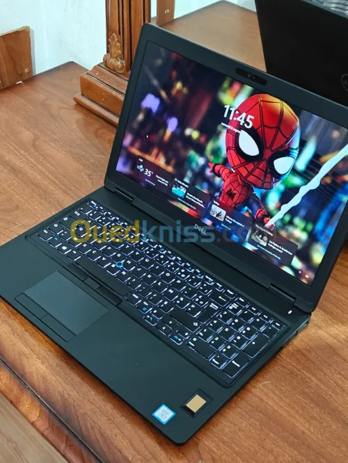 DELL Latitude 5590 i5-8250U, 32/512GB NVMe, 15.6" Full HD Tactile