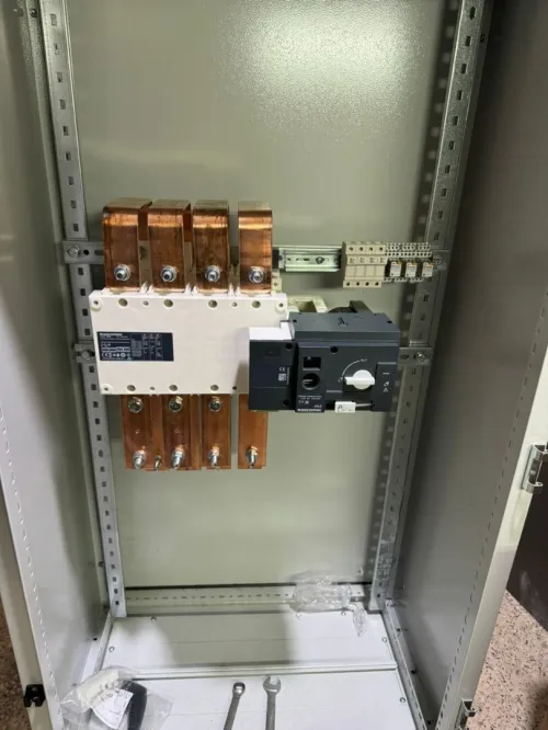 Armoire Inverseur Motorisée Automatique ABB   100A à 2500A