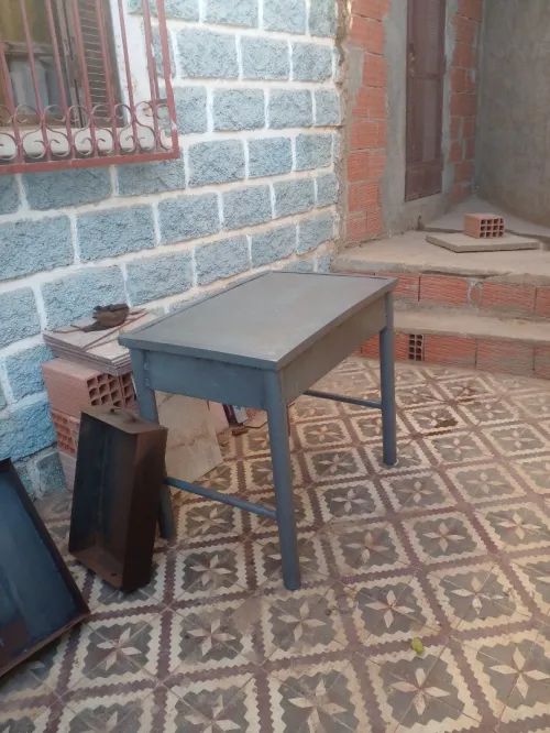 table metallique