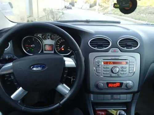 Ford Focus 4 portes 2009 Focus 4 portes