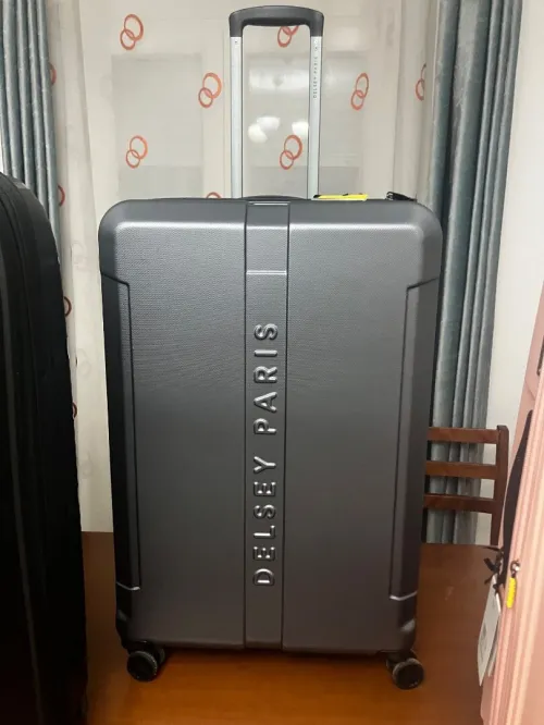 Valises EXTENSIBLES DELSEY/ American Tourister : Cabine;55cm, Soute; 68cm,71cm et 75cm