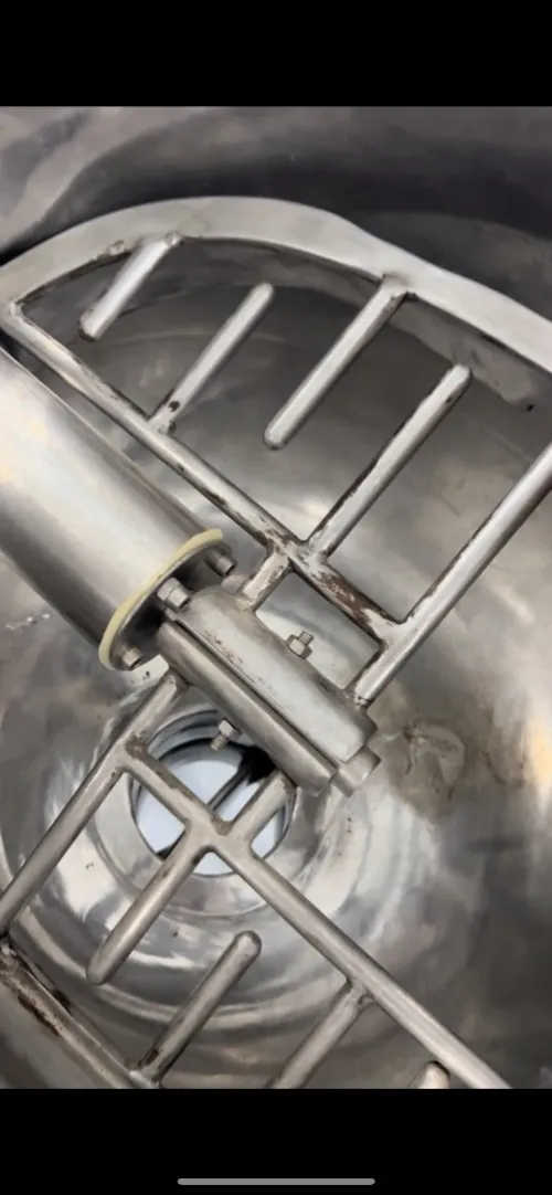 Mélangeur horizontal avec bain marie avec moteur réducteur et commande variateur ABB 