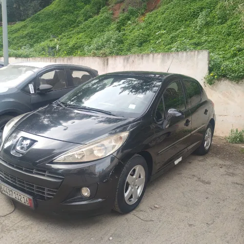 Peugeot 207 2012 