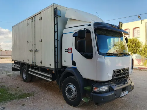 Renault D16 - 220 2017