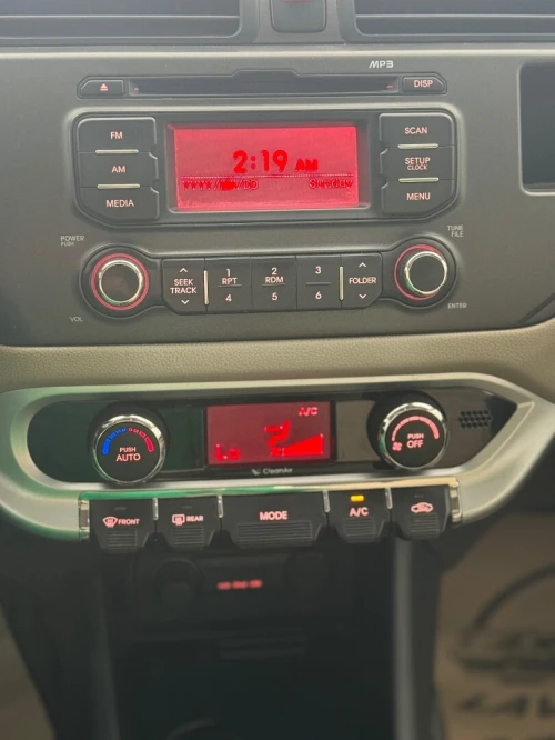 Kia Rio 2015 