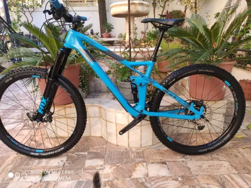 Vélo CUBE