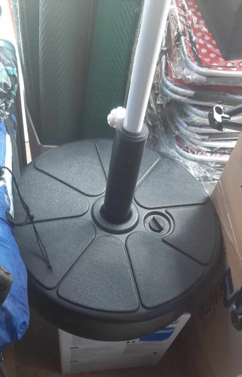 Support Parasol En Béton Ou Plastique Remplir D'eau ou de Sable