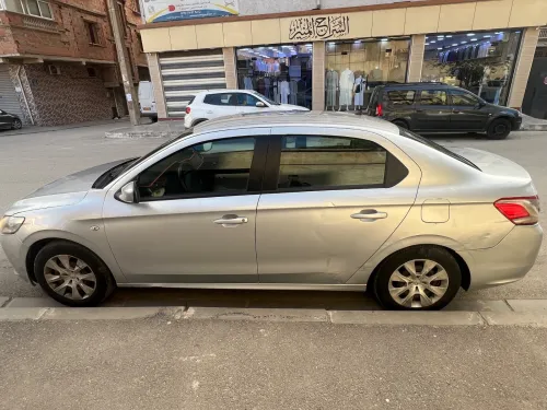 Peugeot 301 2014 Active