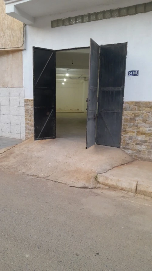 Location Local Oran Es senia