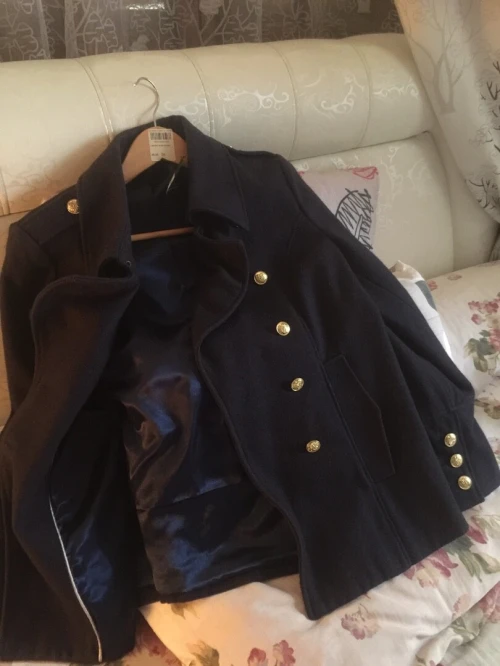 VESTES et chaussures CLASSES ET DOUDOUNE
