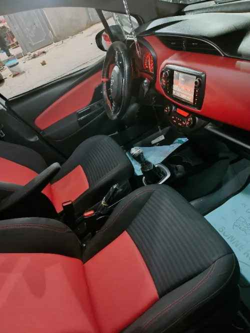Toyota Yaris 2017 Red Edition