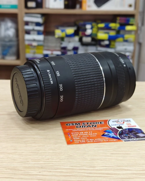 Objectif Canon EF 75-300mm f/4-5.6 III - Excellent État