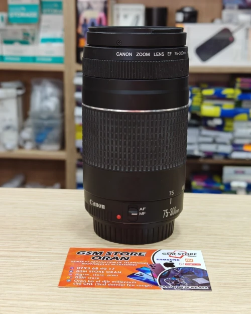 Objectif Canon EF 75-300mm f/4-5.6 III - Excellent État