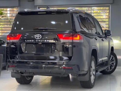 Toyota Land Cruiser  2026 VX-R