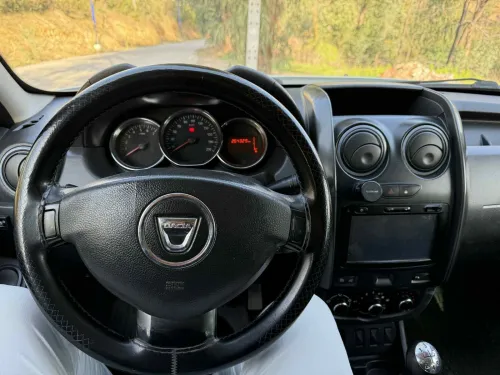 Dacia Duster 2016 