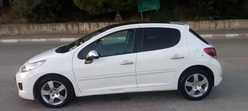 Peugeot 207 2011 Allure