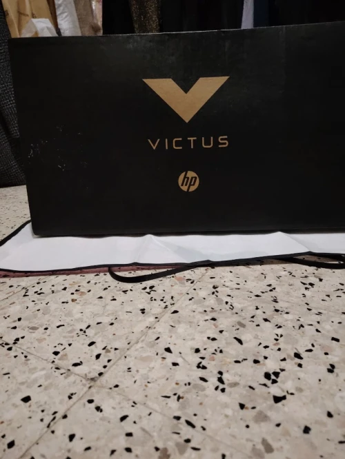 HP VICTUS 16
