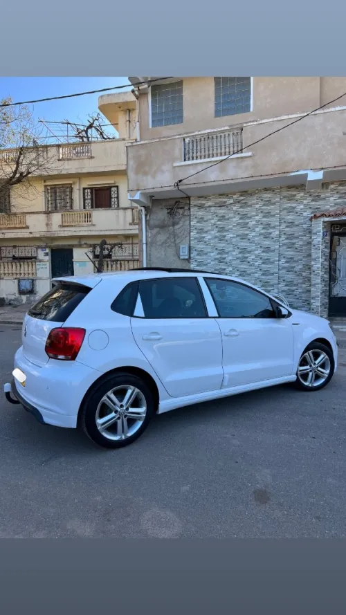 Volkswagen Polo 2014 R-line