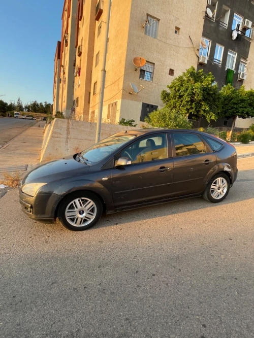 Ford Focus 5 portes 2008 