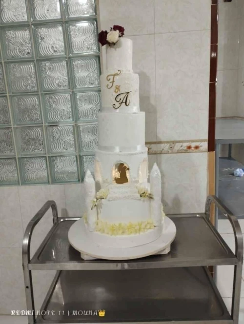 فو كايك بوليستران & ديكور حلويات الأفراح faux cake Polystyrène & décoration piece monté