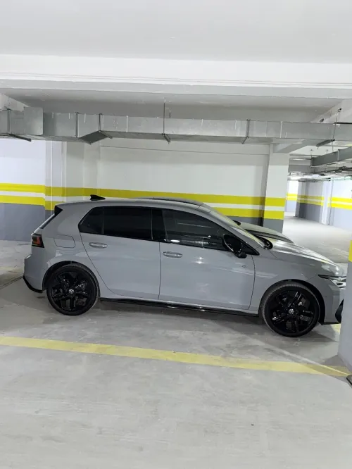 Volkswagen Golf 8 2025 Black Edition