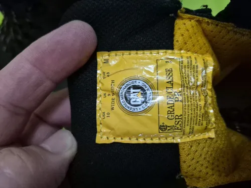 Chausseurs de sécurité Caterpillar 43