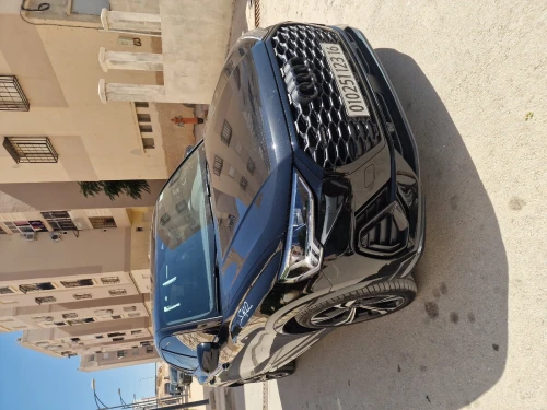 Audi Q3 2023 Black Black
