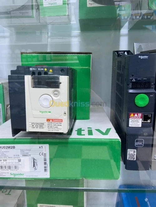 SCHNEIDER -Electricité Industriel DISJONCTEUR CONTACTEUR Interrupteur Différentiel RELAIS ACCESSOIRE