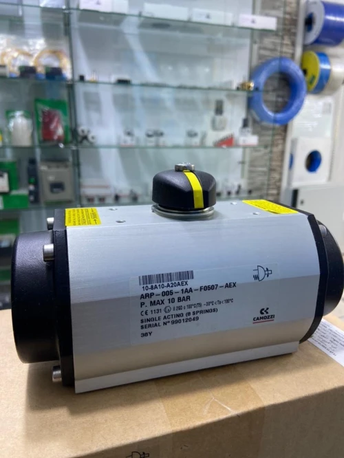 Distributeur- pneumatique -Vérin pneumatique-Raccord et électrovanne-vanne Filtre Régulateur camozzi