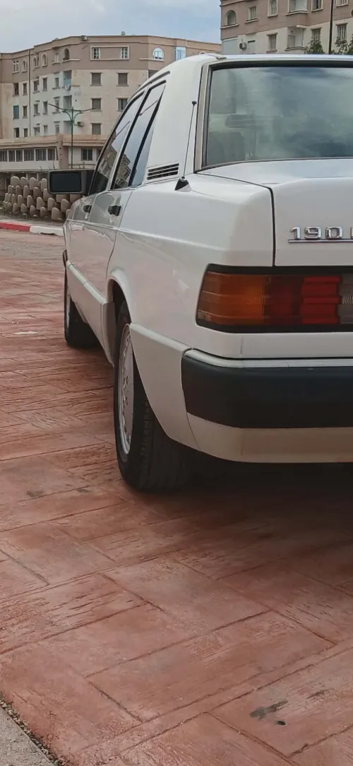 Mercedes 190E 1990 