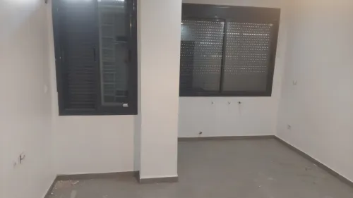 Lot de bais , fenêtres, portes , en aluminium 
