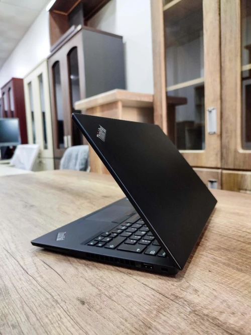 Lenevo ThinkPad i5 8ème