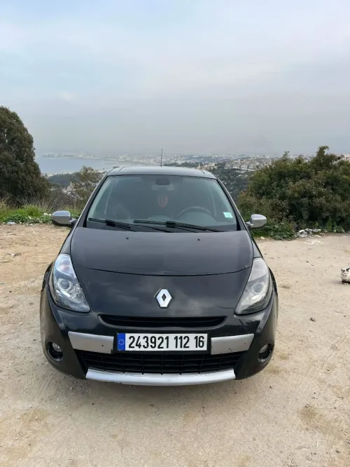 Renault Clio 3 2012 Night and Day