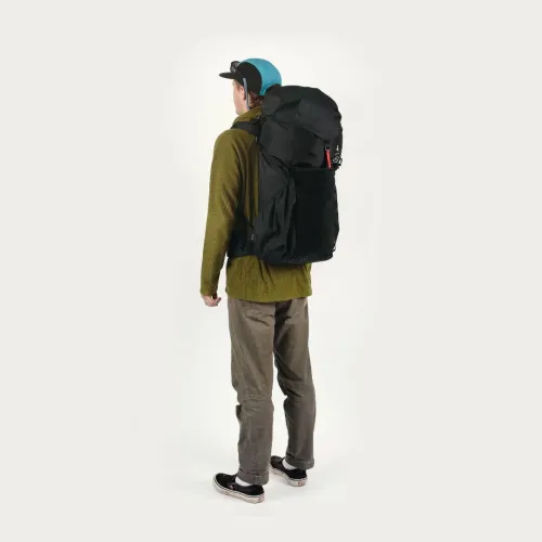 Moment Share Strohl Mountain Light 45L Backpack