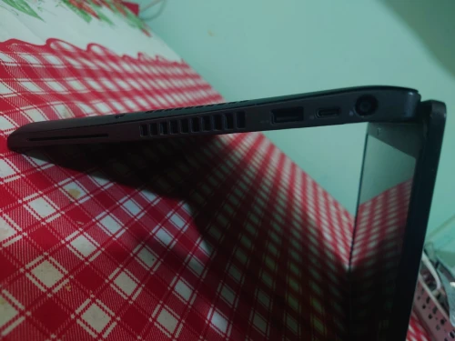 Dell i5 8éme tactile laptop