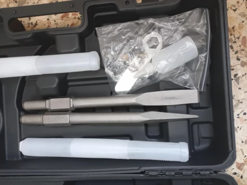 Vend marteau piqueur BOSCH