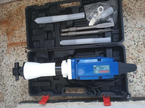 Vend marteau piqueur BOSCH