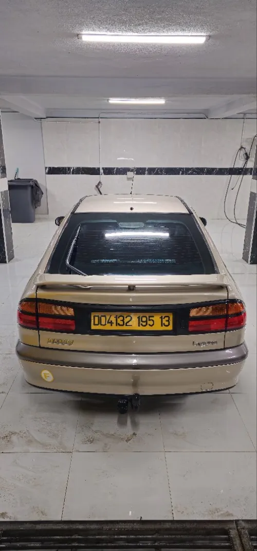 Renault Laguna 1 1995 Initiale paris