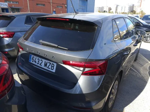 Skoda FABIA 2025 Selection + Climatisation Automatique + Sièges avant chauffants