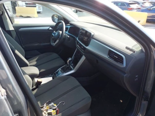 Volkswagen T-Roc 2025 plus