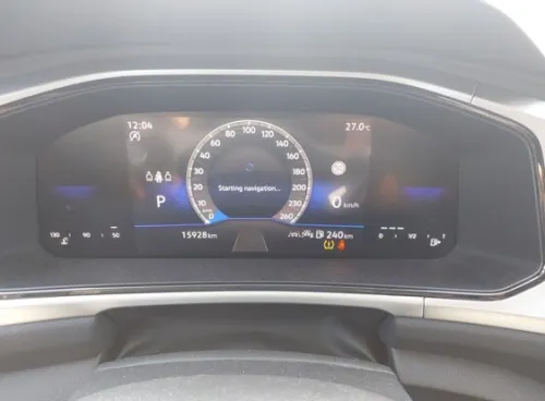 Volkswagen T-Roc 2025 plus