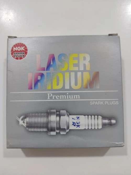 4 Bougies d'Allumage NGK Lazer Iridium ( Réf. : 90912 ), NISSAN,DACIA,MERCEDES et RENAULT