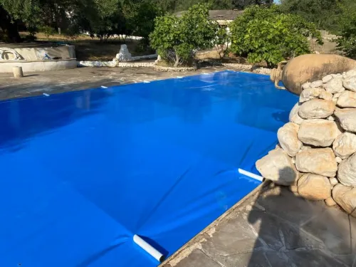 Bâche de couverture piscine