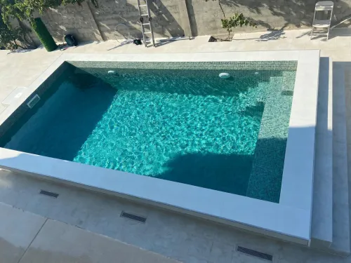 Bâche de couverture piscine